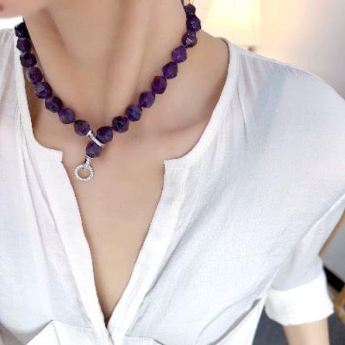 Paarse amethist gefacetteerde kralen choker