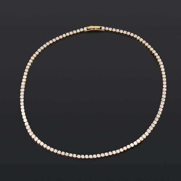 Tijdloze sprankelende choker met diamantlook