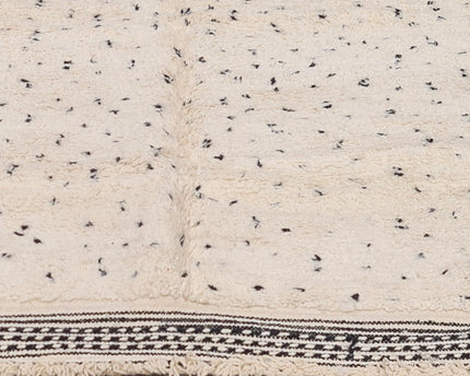 Berber vloerkleed Beni Ouarain Plumetis 190 x 290 cm
