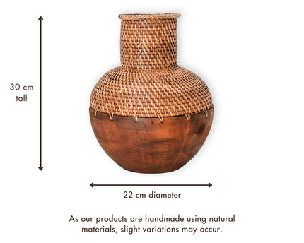 Rotan vaas – houten vaas – vaas voor gedroogde bloemen – kleine rotan vaas – Boho decor vaas gemaakt van geweven rotan en hout (Ø 22 cm) KAMARI bruin