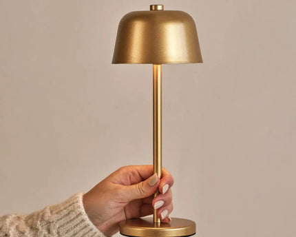Anton Goud Oplaadbare Tafellamp | Strakke en draadloze verlichting