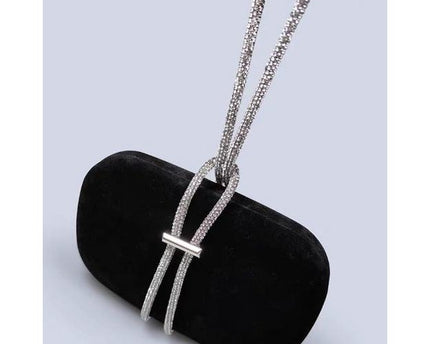 Luxe zwart fluwelen feestclutch-fonkelende diamanten riem