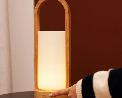 Evie Lichtbruine Oplaadbare Houten Tafellamp – Dimbaar & Snoerloos