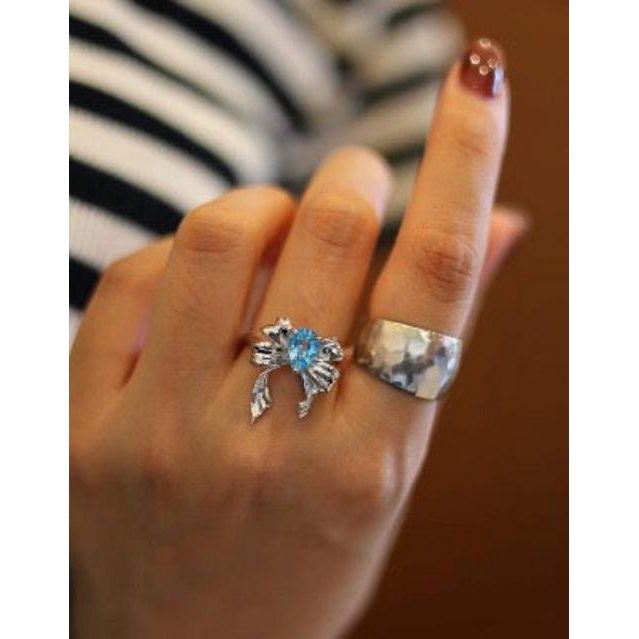 Princess Style Blue Topaz -ringen - verstelbaar