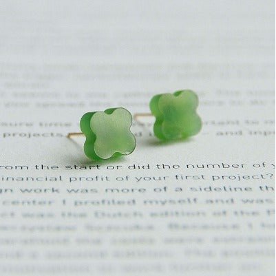 Hetian Jade Lucky Clover Ear studs-18k goud