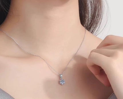 Classic 6 Claws Solitaire hanger ketting - Moissanite Stone