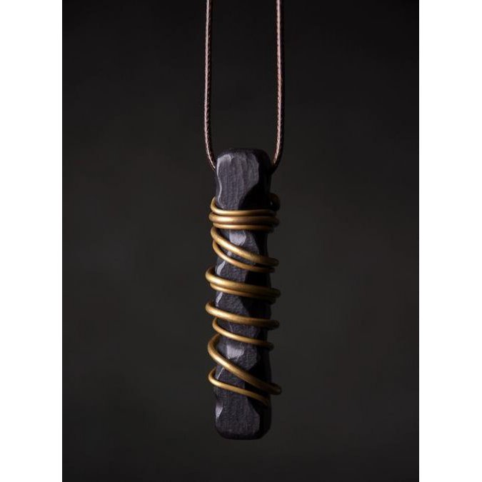 Zwarte sandaalhout bronzen lijn hanger