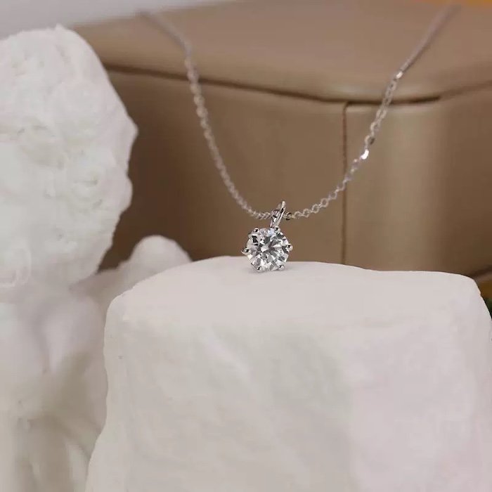 Classic 6 Claws Solitaire hanger ketting - Moissanite Stone
