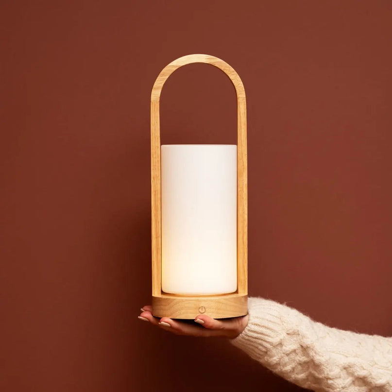 Evie Lichtbruine Oplaadbare Houten Tafellamp – Dimbaar & Snoerloos