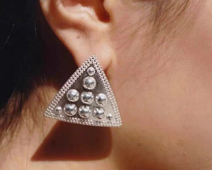 Geometrische driehoek bord punk oorbellen