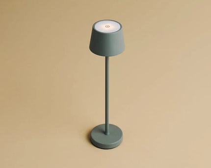Combi Set Professional – 4 x Vondel Mini Mouse Grey Rechargeable Table Lamps & 1 x Amstel Wireless Charging Station with Q1-Technology – Perfect for Restaurants, Hospitality & Hotels