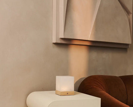 YCE lichtbruine draadloze houten lamp met bevroren glas-oplaadbare, dimbare, 100-uur batterij