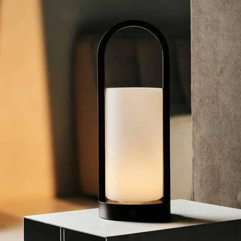 Evie Donkerbruine Oplaadbare Houten Tafellamp – Dimbaar & Snoerloos