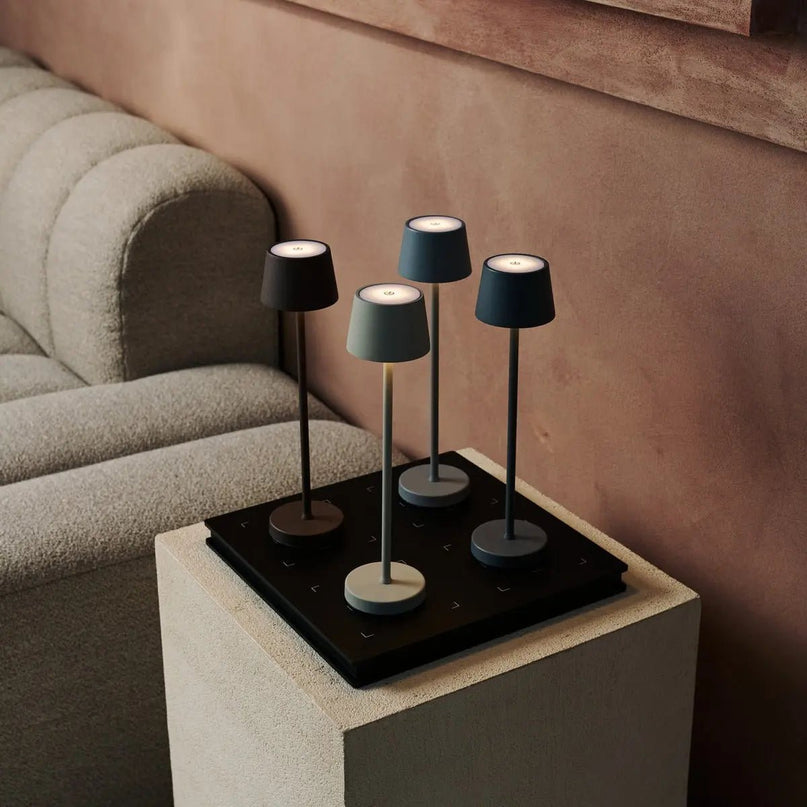 Vondel Mocha Brown oplaadbare en draadloze lamp perfect voor horeca -industrie - draadloos oplaadbaar via laadstation