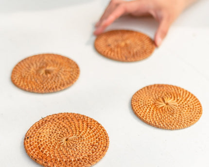 Ronde rotan onderzetters set van 4 of 8 handgemaakte TIBU