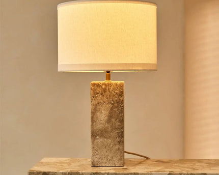 Rosie travertijnlamp – elegante natuursteen met katoenen kap