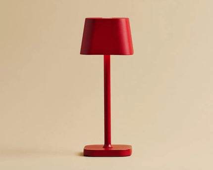 Ava Berry Red oplaadbare tafellamp | Stijlvol, draadloos lamp en dimbaar