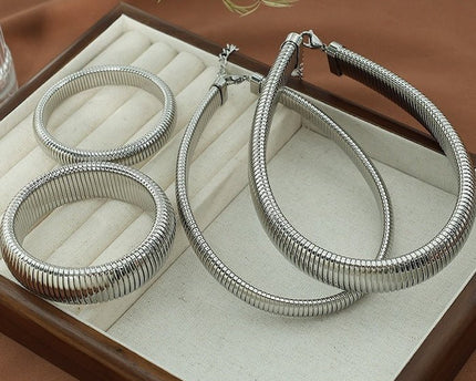 Dikke stretch designarmband en choker