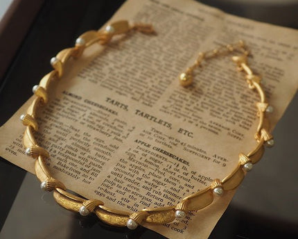 Vintage geïnspireerde parel lint ketting