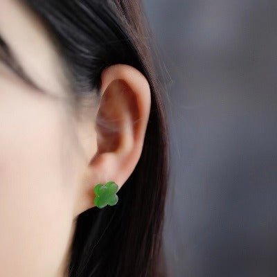 Hetian Jade Lucky Clover Ear studs-18k goud