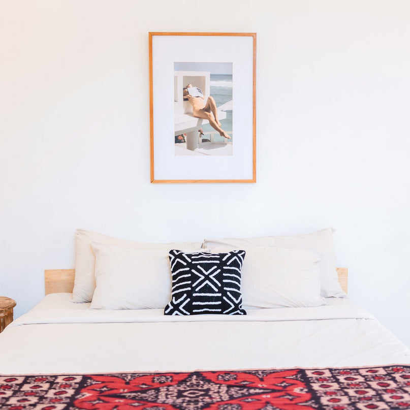 Decoratieve kussenhoes handgemaakt – zwarte kussenhoes – Boho sierkussen – 40x40 / 50x50 cm geborduurde kussenhoes gemaakt van katoen BIMA