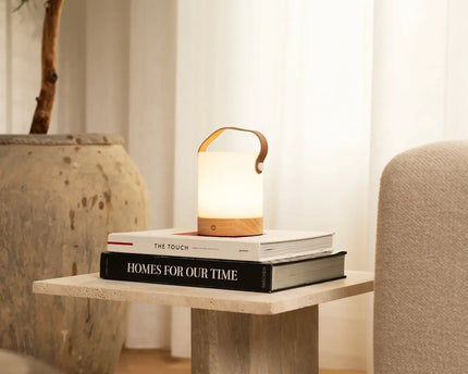 Avery lichtbruin oplaadbare taflamp-draadloos, dimable en USB-C