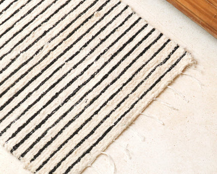 Klein katoenen vloerkleed – gestreept loper – boho vloerkleed zwart wit – zachte bedmat – handgeweven rechthoekig vloerkleed 70x50 cm UNTUK