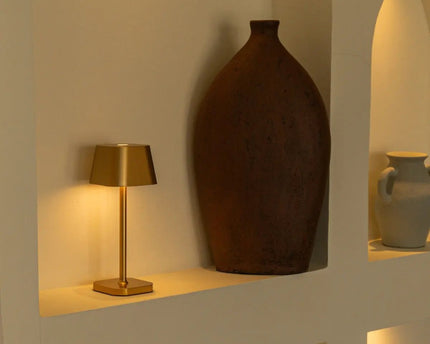 Ava Goud Oplaadbare Tafellamp | Draadloos, dimbaar en stijlvol