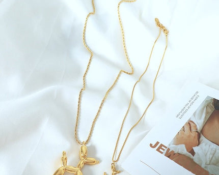 Leuke ballonhond hanger ketting