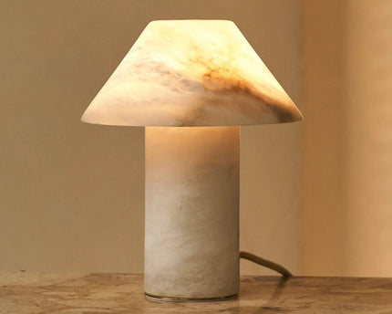 Eleonora stijlvolle albasten lamp – handgemaakt, uniek ontwerp met zachte gloed