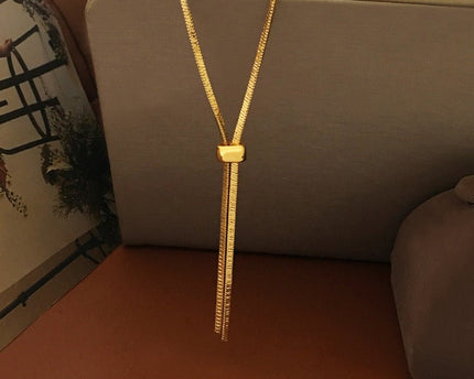 Minimalistische driehoekige botketting uittrekbare ketting