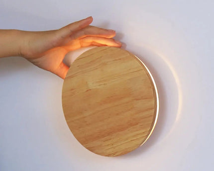 Lou lichtbruine draadloos wandlicht - oplaadbaar en dimbare aanraakregeling - 2700K warm licht