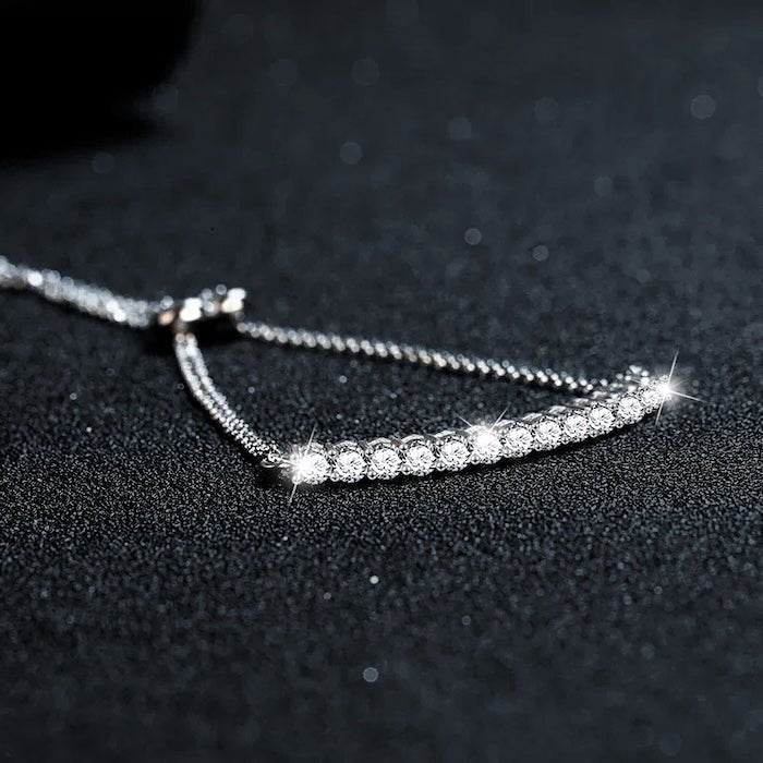 Chique Moissanite Stone Smile armband