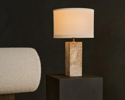 Rosie travertijnlamp – elegante natuursteen met katoenen kap