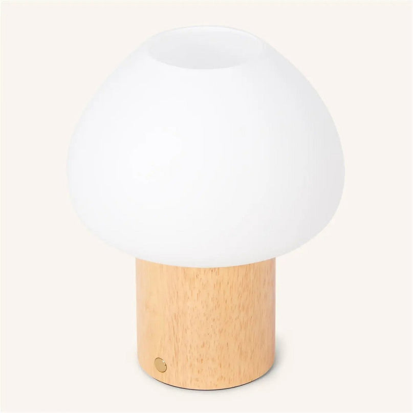 Fynn Lichtbruine houten lamp – Oplaadbaar, dimbaar en stijlvol