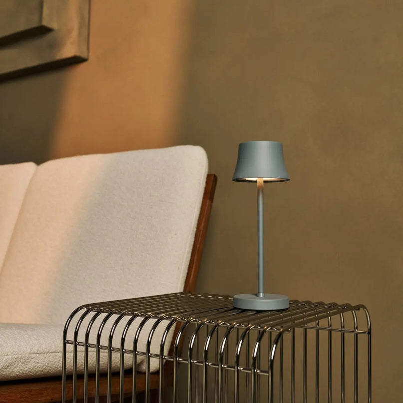 De pijp mini muis grijs oplaadbare tafellamp - draadloos opladen, dimbare lamp en 3 lichte kleuren