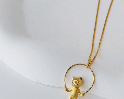 Leuke touwtje springende kat ketting