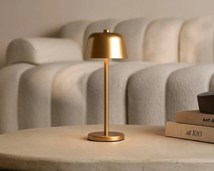 Anton Goud Oplaadbare Tafellamp | Strakke en draadloze verlichting