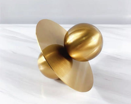 Moderne en eenvoudige metalen bolvormige ornamenten voor huis en woonkamer.Afmetingen: 20cm*20cm