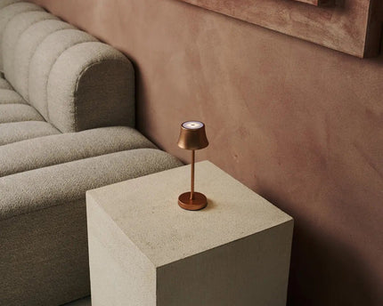 De Pijp Mini koper oplaadbare tafellamp - Draadloos opladen, dimbare lamp en 3 lichte kleuren
