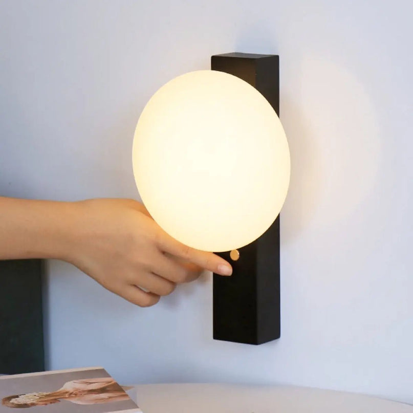 Matthew Black draadloze houten wandlamp – Oplaadbaar en dimbaar