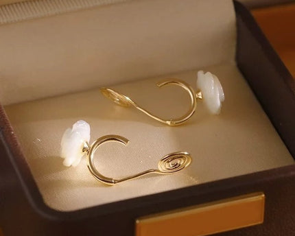 Levendige parelmoer Rose Flower Ear Cuff-One Pair