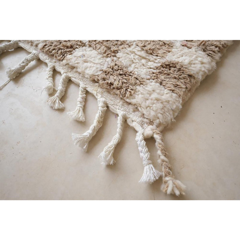 Berber geruit wollen vloerkleed 110 x 146 cm