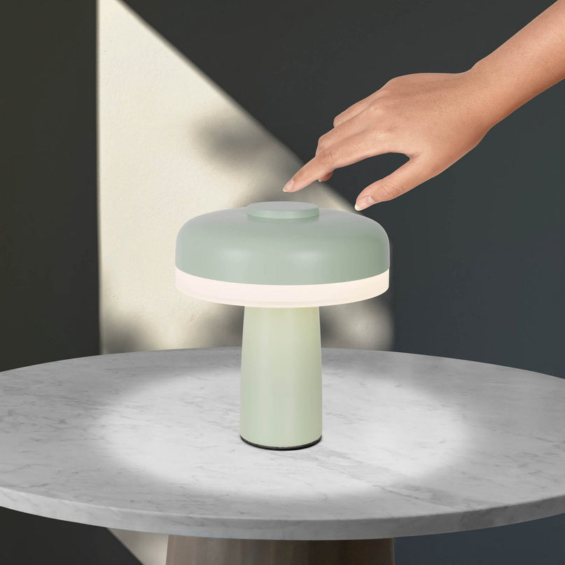 Draadloos tafellicht "Pilu", 16,5 cm hoog, boven Ø van 15 cm, metaal in mint, wit plastic, geïntegreerde LED's, 280 lumen, dimbaar door aanraaksensor, warm wit wit wit