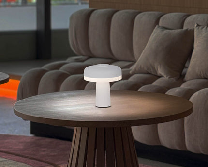 Draadloos tafellicht "Pilu", 16,5 cm hoog, boven Ø van 15 cm, metaal in wit, wit plastic, geïntegreerde LED's, 280 lumen, dimpelbaar door aanraaksensor, warm wit wit
