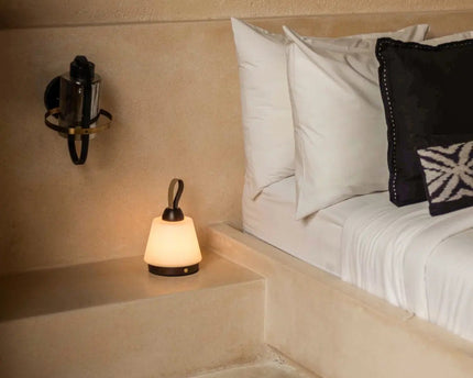 Liv donkerbruine oplaadbare lamp – leren band, dimbaar, 3 lichtmodi, draadloos