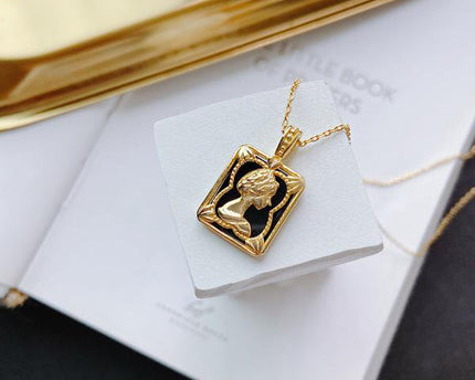 Koningin portret hanger ketting