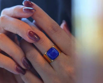 Vetgedrukte look square lapis lazuli ring - verstelbaar