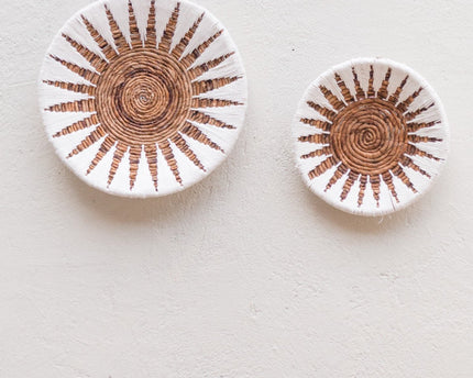 Wanddecoratie | Wandmand | Decoratieve schaal MADALA gemaakt van bananenvezel (2 maten)