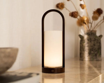 Evie Donkerbruine Oplaadbare Houten Tafellamp – Dimbaar & Snoerloos